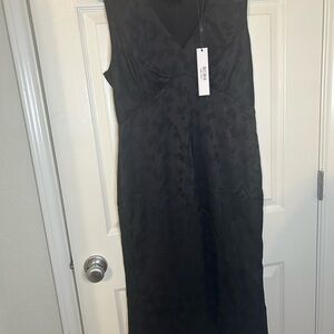 BCBG Black Sheath Midi Dress V-Neck Sleeveless